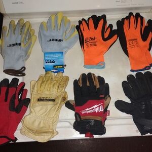 Milwaukee Red and Black Work Gloves - Men's Protective Gloves